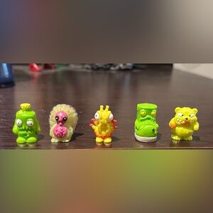 The Trash Pack Exclusive Ultra Rare Lot Binfire Goobles Bashed Bottle Boot Bear